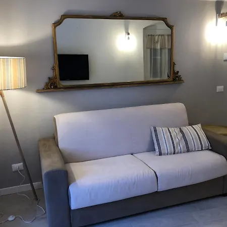 Casa Margherita Dal Bacchetto * Varazze