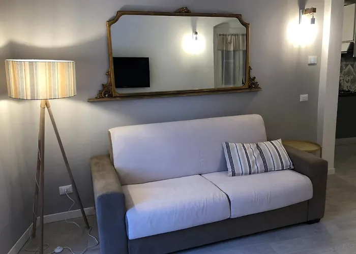 Casa Margherita Dal Bacchetto * Varazze
